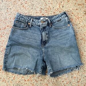 Blue, high rise, Mavi jean shorts